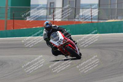 media/Apr-20-2025-AHRMA (Sun) [[393a79c373]]/Race/Group 8/Turn 4b/